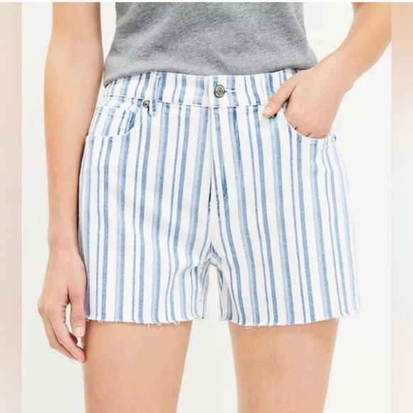 LOFT Pants - LOFT Women's Sz 6 / 28 Blue & White Striped Denim Cut Off Shorts NWT